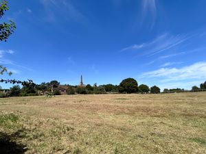 Views to the rear- click for photo gallery